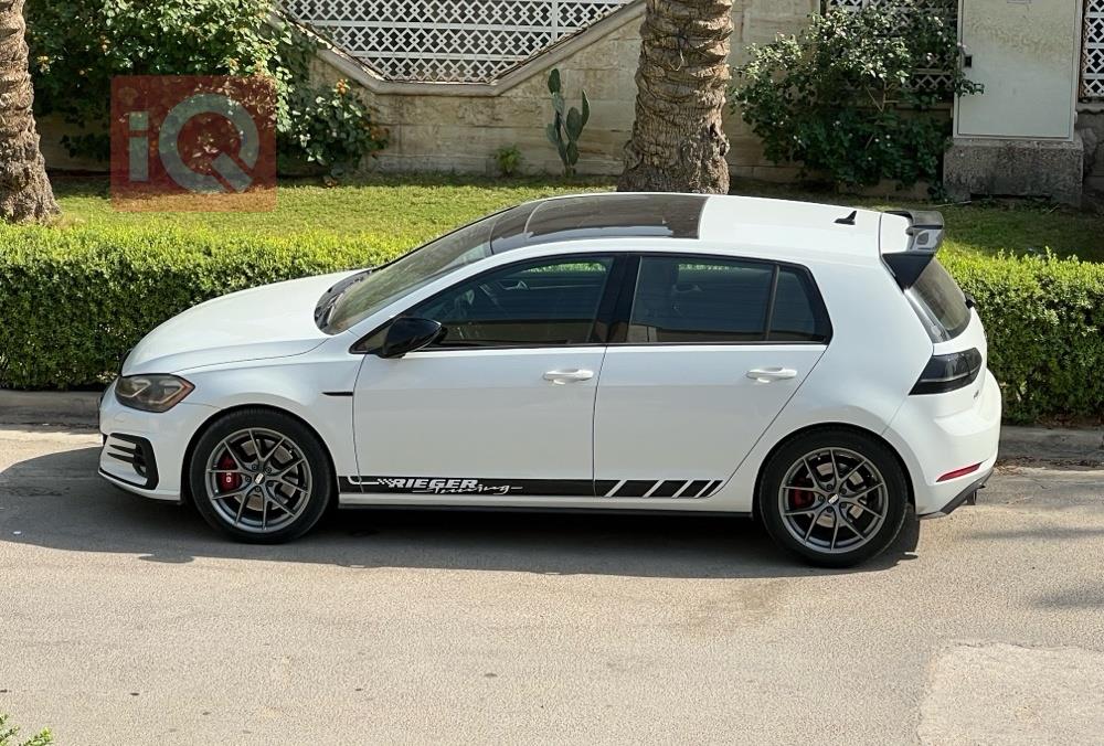 فولكسفاغن جولف